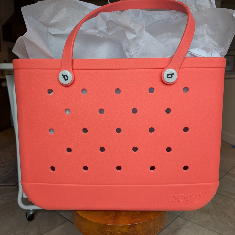 Women's Coral Tote Bag